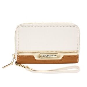 ✨ Vince Camuto Zip-Around Wristlet Wallet ✨